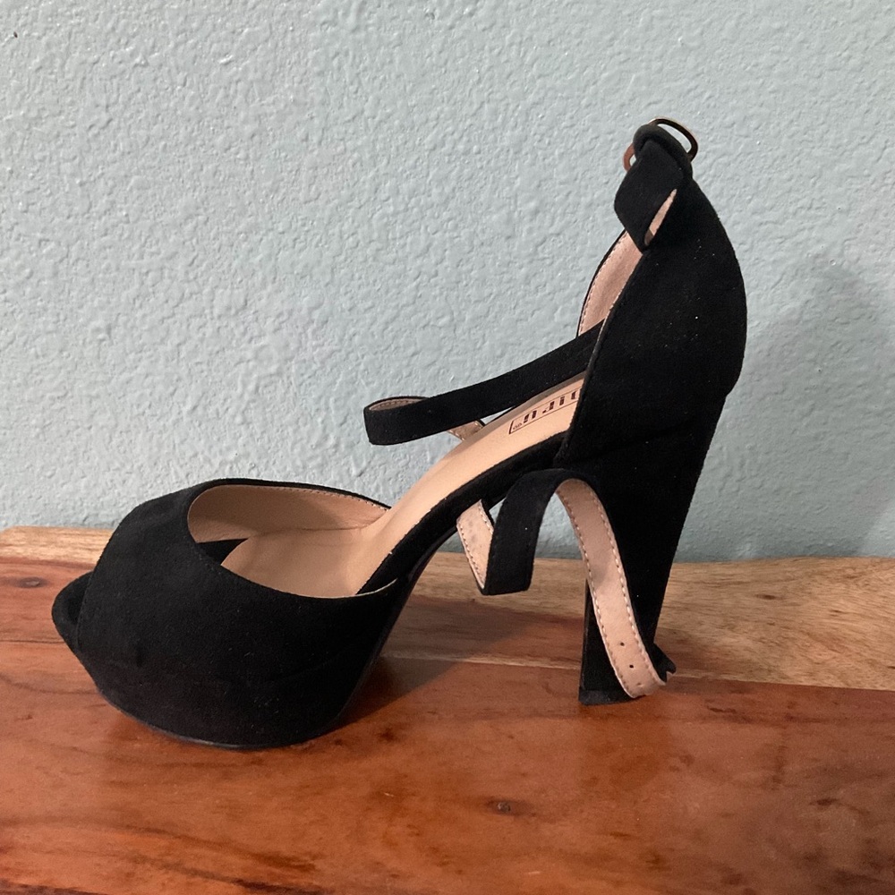 Black Open-Toe Heels - Picture 5 of 9